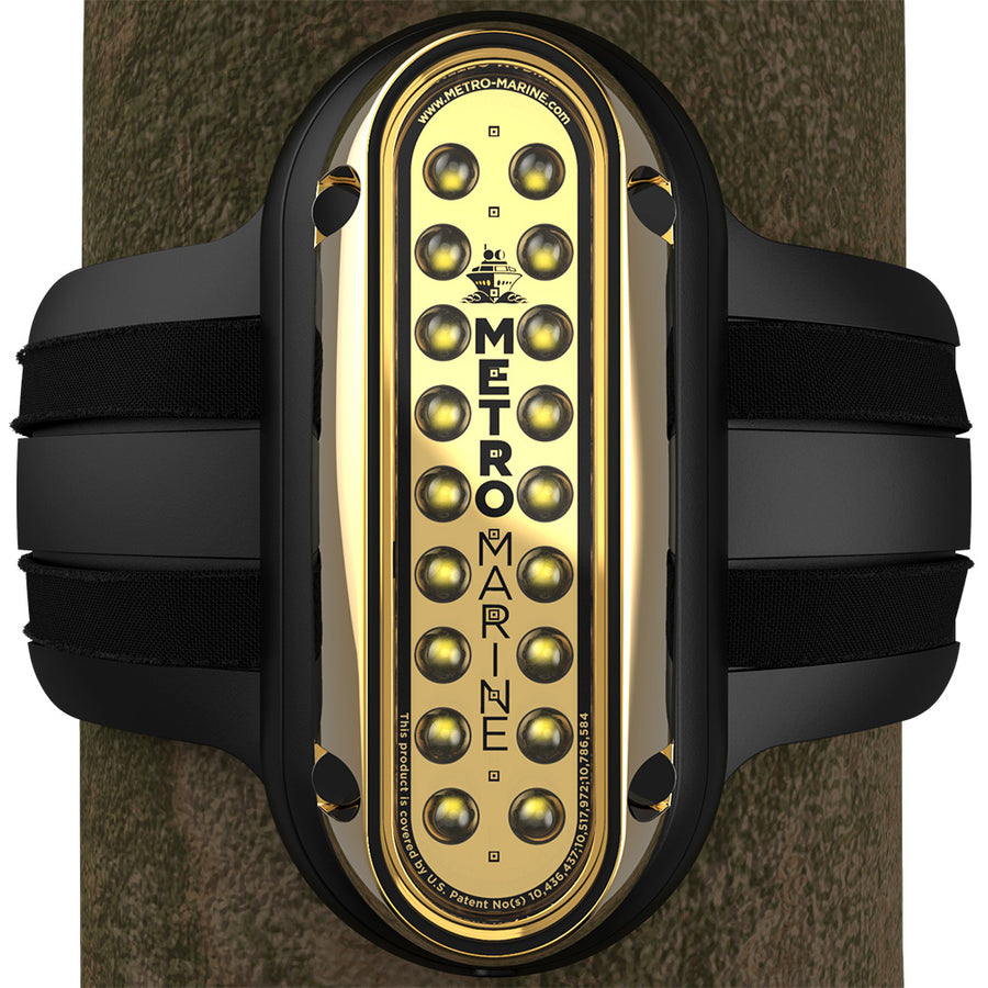 Metro Marine HighOutput Vertical Piling Mount Light wIntelligent Monochromatic LEDs  White 45 Beam FPME1VW345